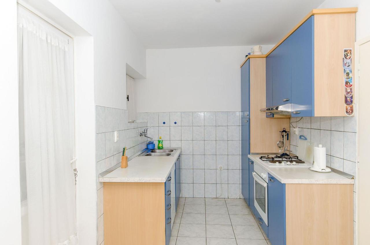 Apartments Kata Supetar Exteriér fotografie